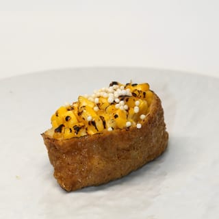Sweet corn inari