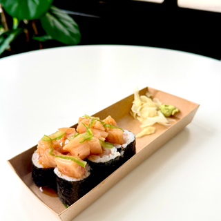 Spicy Hamachi Maki