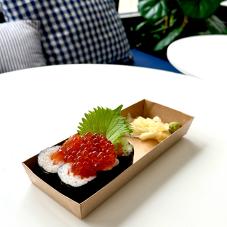 Salmon Ikura Maki