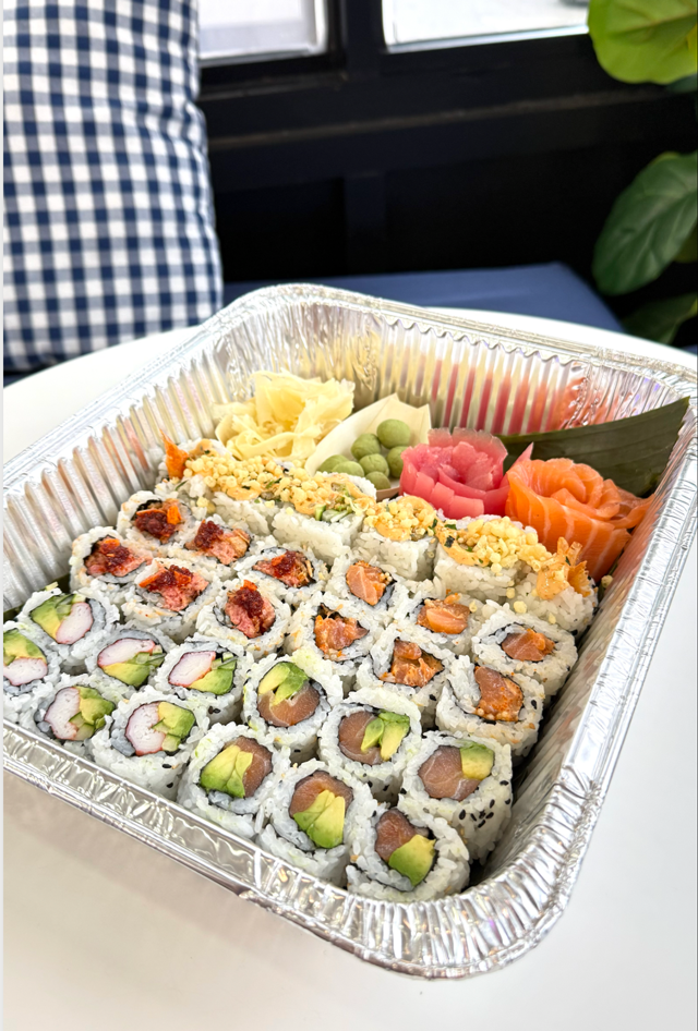 Classic Roll Platter (30 PCS).